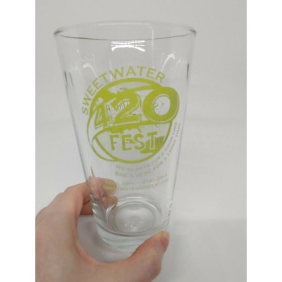 SweetWater Brewing 420 Fest Conical Pint GLASS 2013 Atlanta Ga Souvenir Pint EUC - Picture 7 of 8